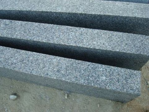 點擊查看詳細信息<br>標題：路沿石 閱讀次數(shù)：2545