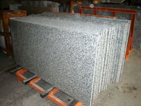 點(diǎn)擊查看詳細(xì)信息<br>標(biāo)題：鋪地石板 閱讀次數(shù)：3551