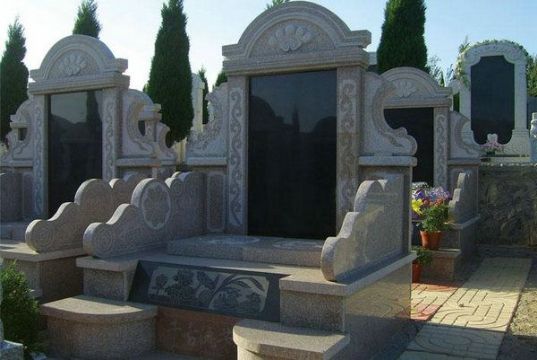 點(diǎn)擊查看詳細(xì)信息<br>標(biāo)題：墓石 閱讀次數(shù)：2423