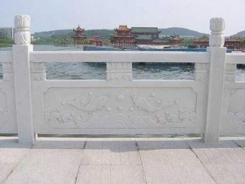 點(diǎn)擊查看詳細(xì)信息<br>標(biāo)題：欄板石 閱讀次數(shù)：2859