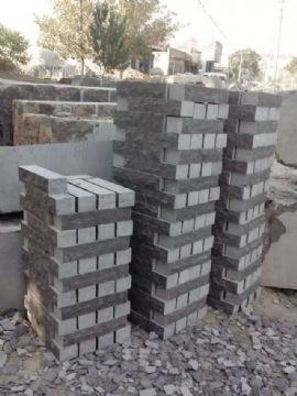 點(diǎn)擊查看詳細(xì)信息<br>標(biāo)題：青石 閱讀次數(shù)：2265