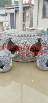 點(diǎn)擊查看詳細(xì)信息<br>標(biāo)題：石凳子石桌 閱讀次數(shù)：2163