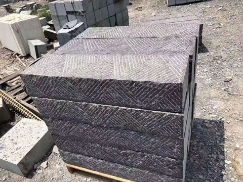 點(diǎn)擊查看詳細(xì)信息<br>標(biāo)題：臺(tái)階石 閱讀次數(shù)：3227